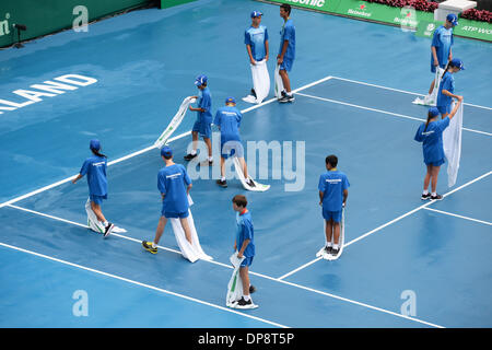 Auckland, Neuseeland. 9. Januar 2014. Ball-jungen und Mädchen auf Viertelfinale-Tag 2014 Heineken Open. ASB-Tennis-Center. Bildnachweis: Aktion Plus Sport/Alamy Live-Nachrichten Stockfoto