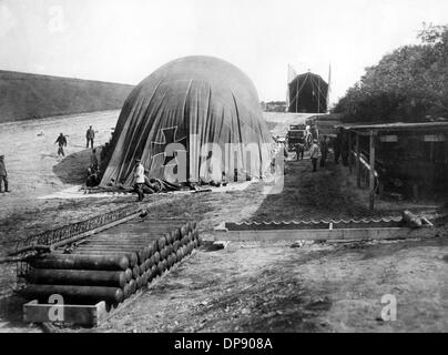 Ein deutscher Fesselballon im ersten Weltkrieg. (undatiert Bibliothek Foto) Stockfoto