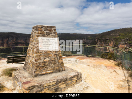 Kanzel Rock Lookout Aussichtspunkt mit Blick auf die Grose Valley, Blue Mountains National Park, New South Wales, Australiaa Stockfoto