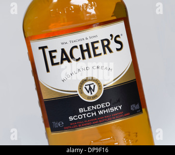 Flasche des Lehrers Highland Creme blended Scotch Whisky. William & Lehrersöhne. Stockfoto