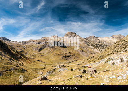 Refugio Labaza in das Tal des Rio Ara in den spanischen Pyrenäen Stockfoto