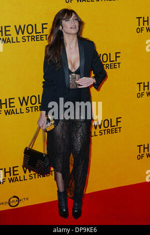 London, UK. 9. Januar 2014. Daisy Lowe kommt bei der UK-Premiere - der Wolf der Wall Street am Leicester Square in London, 9. Januar 2014. Bildnachweis: Siehe Li/Alamy Live News Stockfoto