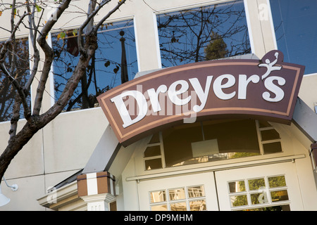 Der Hauptsitz von Dreyers Eis, eine Einheit von Nestle in Oakland, Kalifornien. Stockfoto