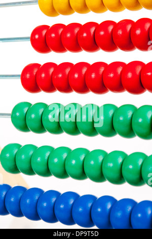 Bunte hölzerne Abacus - Isolated on White Stockfoto