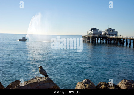 Malibu Pier an der südkalifornischen Küste Stockfoto