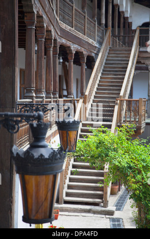 Hof der Hanul Lui Manuc Hotel und Restaurant, Altstadt, Bukarest, Rumänien Stockfoto