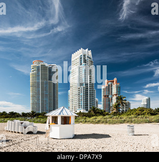 Miami Beach Hochhaus Wohnungen Stockfoto