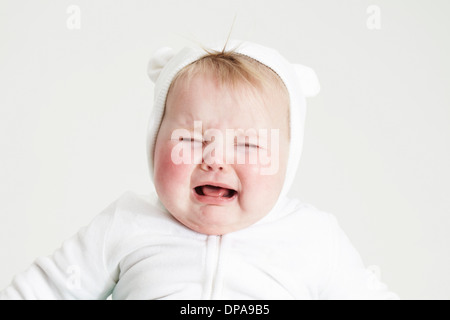 Babymädchen weint Stockfoto
