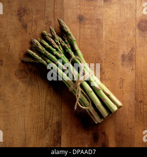 Reihe von Spargel Stockfoto