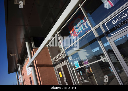 Leith Harbour, Edinburgh, Schottland - Hafen von Leith Fähre und Kreuzfahrtschiff Terminal Stockfoto