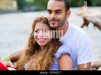 Porträt von Mitte erwachsenes paar im Urlaub Stockfoto