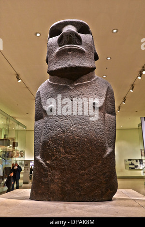 Osterinsel-Köpfe. Moai, sind monolithische menschliche Figuren von Rapa Nui Menschen geschnitzt Stockfoto