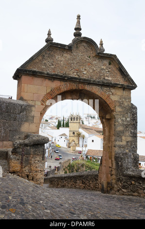 Frühling-Blick auf die alte weiße Stadt Ronda Stockfoto