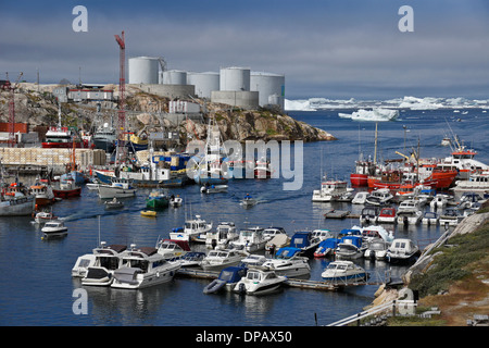 Hafen von Ilulissat Westgrönland Stockfoto
