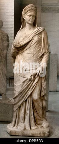 Römischen Frau Skulptur Statue 100AD Rom Italien Museum Stockfoto