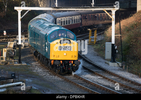 Erbe-Diesel-Motor zieht Passagierservice an East Lancashire Railway Stockfoto