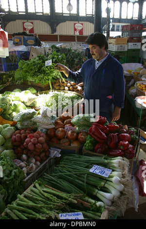 Es gibt bunte zeigt Chiles feine Gemüse an der Mercado Central (Zentralmarkt) Santiago, Chile Stockfoto