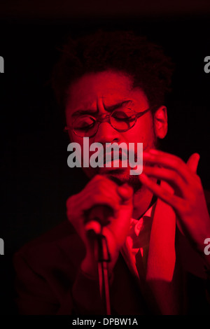 Nástio Mücke, afrikanische Musiker bei Vodafone Mexefest Festival, Lissabon, Portugal. Stockfoto