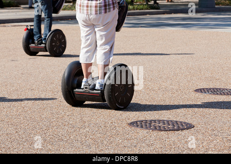 Paar auf Segways - Washington, DC USA Stockfoto