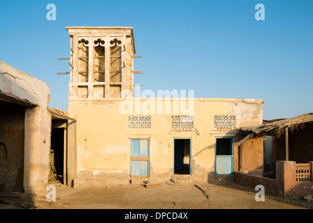 Verlassene ehemalige Fischerdorf im Jazirat Al Hamra im Emirat Ras Al Khaimah in den Vereinigten Arabischen Emiraten VAE Stockfoto