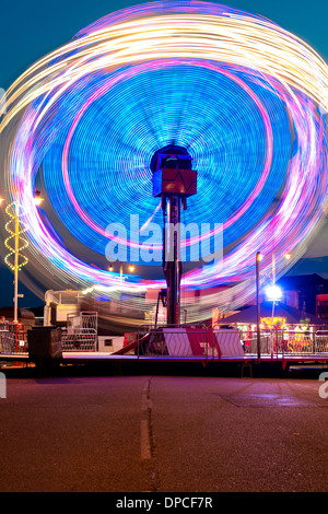 Kirmes fahren auf der Straße in Bognor Regis, West Sussex, UK Stockfoto