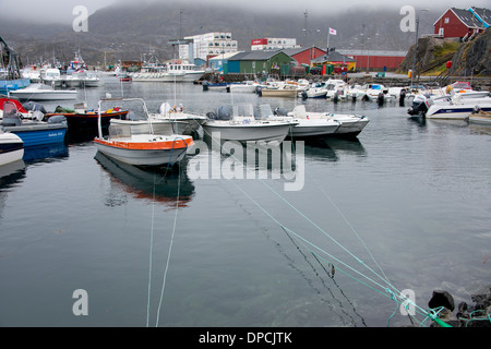 Grönland, Qeqqata Gemeinde Sisimiut (aka Holsteinsborg), oberhalb des Polarkreises. Stockfoto