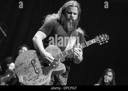 Detroit, Michigan, USA. 12. Januar 2014. Country-Musik Künstler JAMEY JOHNSON durchführen auf seiner '' Leben für A Song Tour'' in The Fillmore Theater in Detroit, MI 11. Januar 2014 Credit: Marc Nader/ZUMA Wire/ZUMAPRESS.com/Alamy Live News Stockfoto