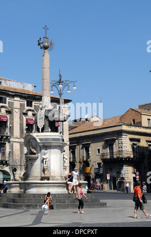 Der Elefant Brunnen der Stadt-Symbol an der Piazza Duomo Catania Sizilien Stockfoto