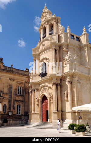 Blick auf die Kirche San Giuseppe in der Altstadt von Ragusa Ibla, Sizilien Stockfoto