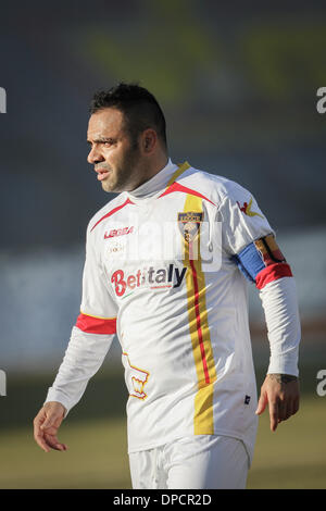 12. Januar 2014 - l ' Aquila, Italien - Fabrizio Miccoli (Lecce) während der Lega Pro Spiel zwischen l ' Aquila und Lecce Fattori Stadion am 12. Januar 2014 in l ' Aquila, Italien. (Kredit-Bild: © Manuel Romano/NurPhoto/ZUMAPRESS.com) Stockfoto