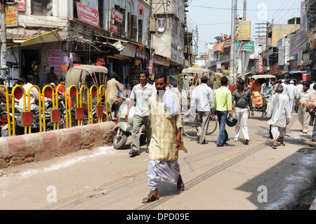 Eine in der Regel beschäftigt indische Straße Stockfoto