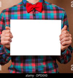 Nahaufnahme der Hände des Mannes zeigt leere Tafel Stockfoto