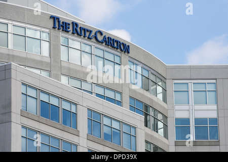 Der Hauptsitz von The Ritz-Carlton-Hotel-Kette in Chevy Chase, Maryland. Stockfoto