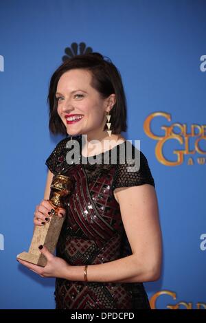 Los Angeles, Kalifornien, USA. 12. Januar 2014. Elisabeth Moss posiert im Presseraum der 71. Annual Golden Globe Awards aka Golden Globes im Hotel Beverly Hilton in Los Angeles, USA, 12. Januar 2014. Foto: Hubert Boesl/Dpa/Alamy Live News Stockfoto