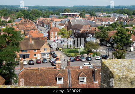 Luftbild der Altstadt Beaconsfield Bucks UK vom Turm der Kirche St Mary Stockfoto