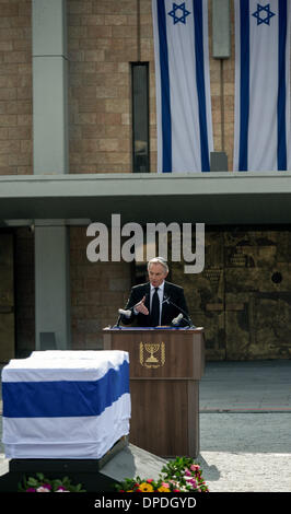 Jerusalem, Israel. 13. Januar 2014. Quartetts und der ehemalige britische Premierminister Tony Blair befasst sich mit eine Zustand-Gedenkfeier des ehemaligen israelischen Premierministers Ariel Sharon an israelischen Knesset (Parlament) in Jerusalem.The Zustand Trauerfeier hier am Montag fand, begleitet von US-Vizepräsident Joe Biden und Quartett Vertreter und ehemaligen britischen Premierminister Tony Blair. Bildnachweis: Xinhua/Alamy Live-Nachrichten Stockfoto