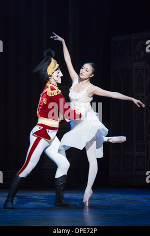 Der Nussknacker, durchgeführt durch das English National Ballet am Kolosseum, London. Probe arbeiten. Stockfoto