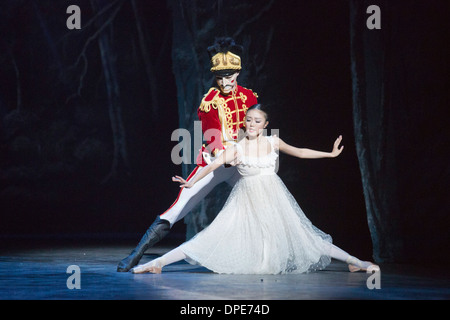 Der Nussknacker, durchgeführt durch das English National Ballet am Kolosseum, London. Probe arbeiten. Stockfoto