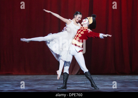 Der Nussknacker, durchgeführt durch das English National Ballet am Kolosseum, London. Probe arbeiten. Stockfoto