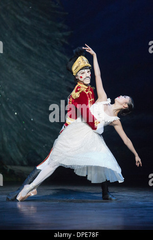 Der Nussknacker, durchgeführt durch das English National Ballet am Kolosseum, London. Probe arbeiten. Stockfoto