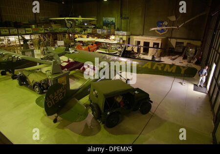 (veröffentlichte 20.02.2003; B-1:2) - The San Diego Aerospace Museum in El Cajon hat eine kleine Flotte von antiken Flugzeuge, die der Konzern dort entweder wiederhergestellt oder von Grund auf nach Originalplänen Design gebaut hat. Peggy Peattie Foto Stockfoto