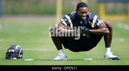 (Veröffentlichte 24.07.2006, c-12) 13 Mai erstreckt sich 2006 ANTONIO CROMARTIE, einer der neun Draft-Picks Hauptquartier der Ladegeräte in Murphy Canyon.  Er wird Cornerback für die San Diego Chargers spielen.  John Gastaldo/der San Diego Union-Tribune/Zuma Press Stockfoto