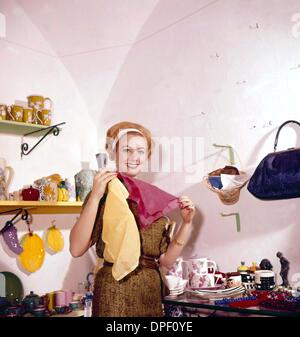 12. Juli 2006 - SHIRLEY JONES. GELIEFERT von Fotos, INC. (Kredit-Bild: © Globe Photos/ZUMApress.com) Stockfoto