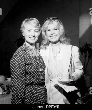 12. Juli 2006 - SHIRLEY JONES mit LORETTA SWIT. # 3395.SUPPLIED von Fotos, INC. (Kredit-Bild: © Globe Photos/ZUMApress.com) Stockfoto