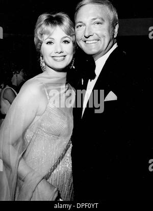 12. Juli 2006 - SHIRLEY JONES mit JACK CASSIDY. DIE EMMY AWARDS 1971.SUPPLIED Präsentationen von Fotos, INC. (Kredit-Bild: © Globe Photos/ZUMApress.com) Stockfoto