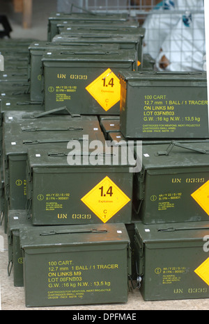 Kugeln, Bomben, Raketen, Raketen, Muscheln,, Munitionskisten, runden, He explosive, britische Armee, Munition, Stockfoto