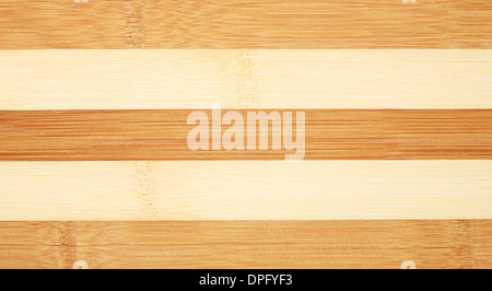 Gestreifte dunkle und helle Bretter aus Holz Hintergrund Stockfoto