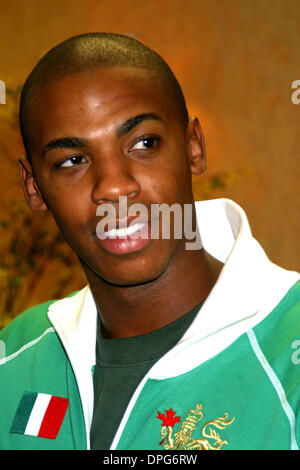12. Januar 2006 - New York, New York, US - K46412JBU. New York Knicks-Spieler und die Besetzung von "Glory Road'' zu Ehren Martin Luther King Jr. bei McDonalds, NEW YORK New York 12.01.2006.  -MEHCAD BROOKS VON DESPERATE HOUSEWIVES. (Kredit-Bild: © Judie Burstein/Globe Photos/ZUMAPRESS.com) Stockfoto