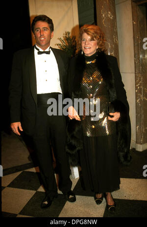 18. September 2006 - New York, New York, USA - PATRICIA KENNEDY LAWFORD mit Sohn CHRISTOPHER LAWFORD. Â ©-PATKENNEDYLAWFORDRETRO (Kredit-Bild: © Judie Burstein/Globe Photos/ZUMAPRESS.com) Stockfoto