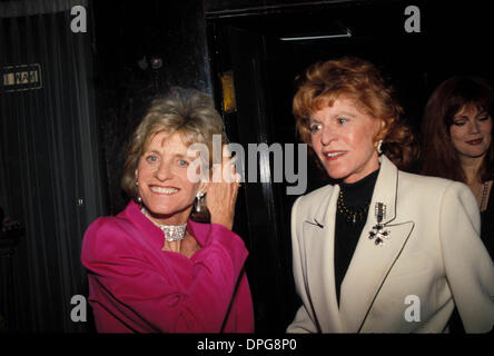 18. September 2006 - New York, New York, USA - JEAN KENNEDY SMITH und PATRICIA KENNEDY LAWFORD. Â ©-PATKENNEDYLAWFORDRETRO (Kredit-Bild: © Judie Burstein/Globe Photos/ZUMAPRESS.com) Stockfoto